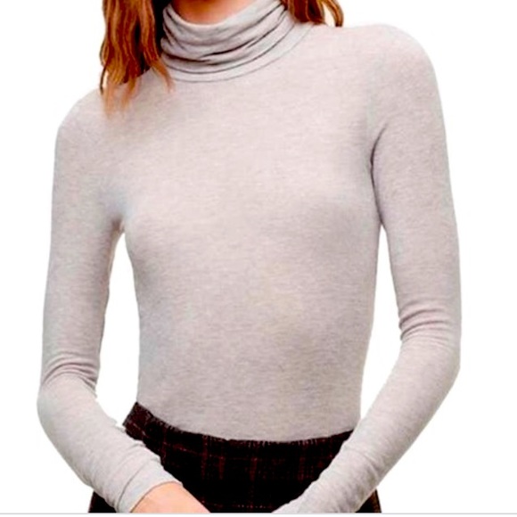 ARITZIA BNWOT Wilfred Huet Turtleneck - Picture 1 of 6